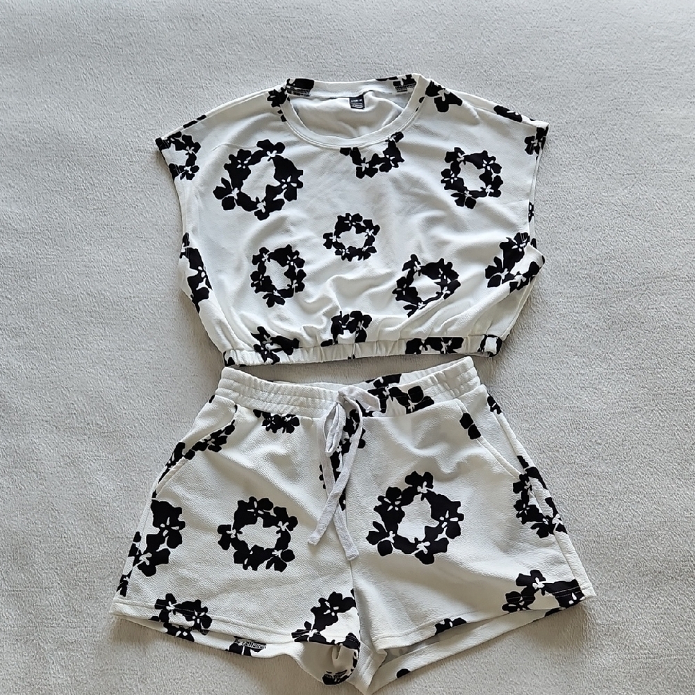 Lightweight Shorts Set